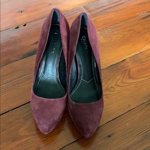 Charles by Charles David Heels Size 8